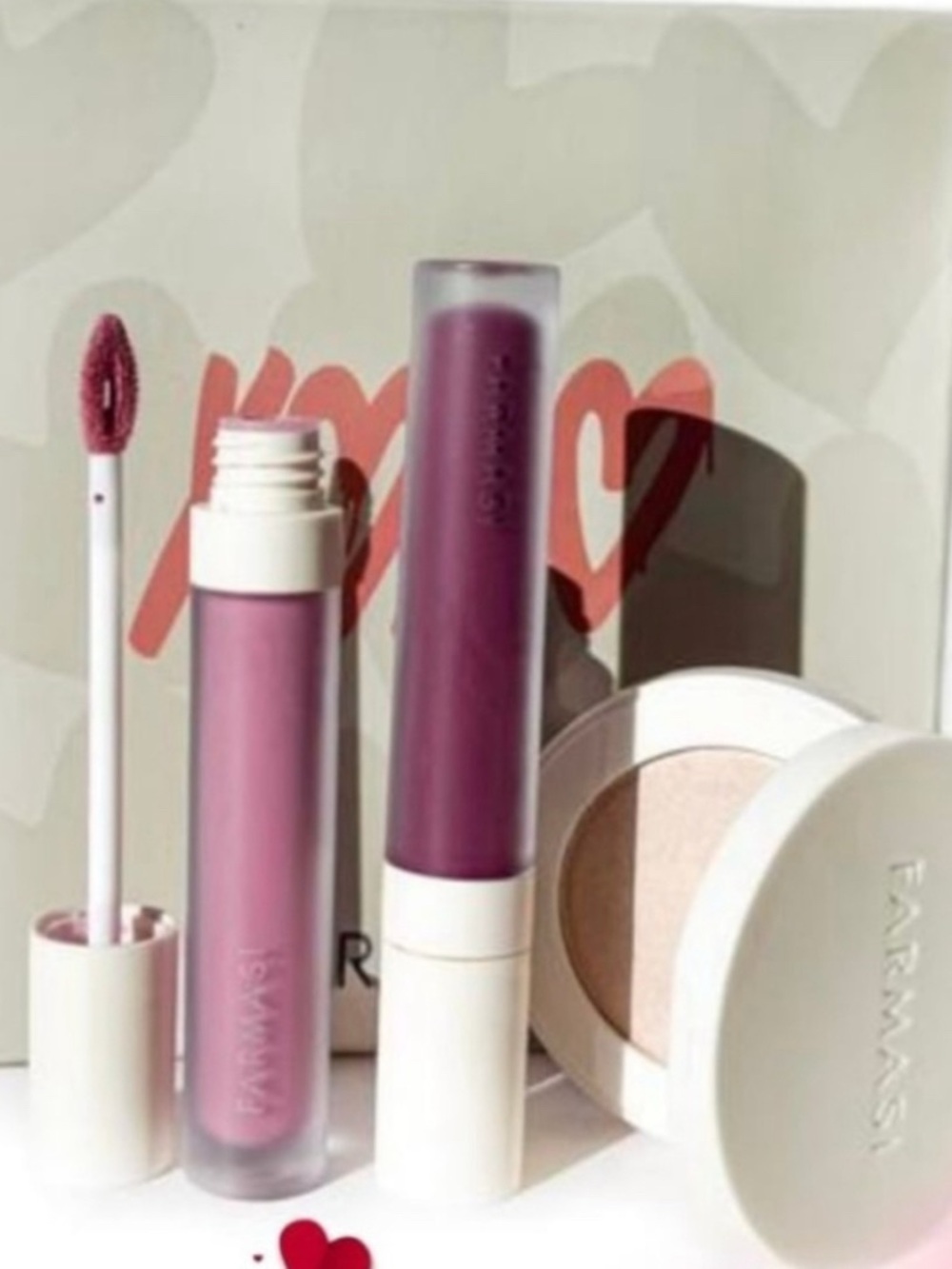 Farmasi Xoxo box. Limited Lip Duo & Highlighter Set in Mauve Pink and Dusty Rose